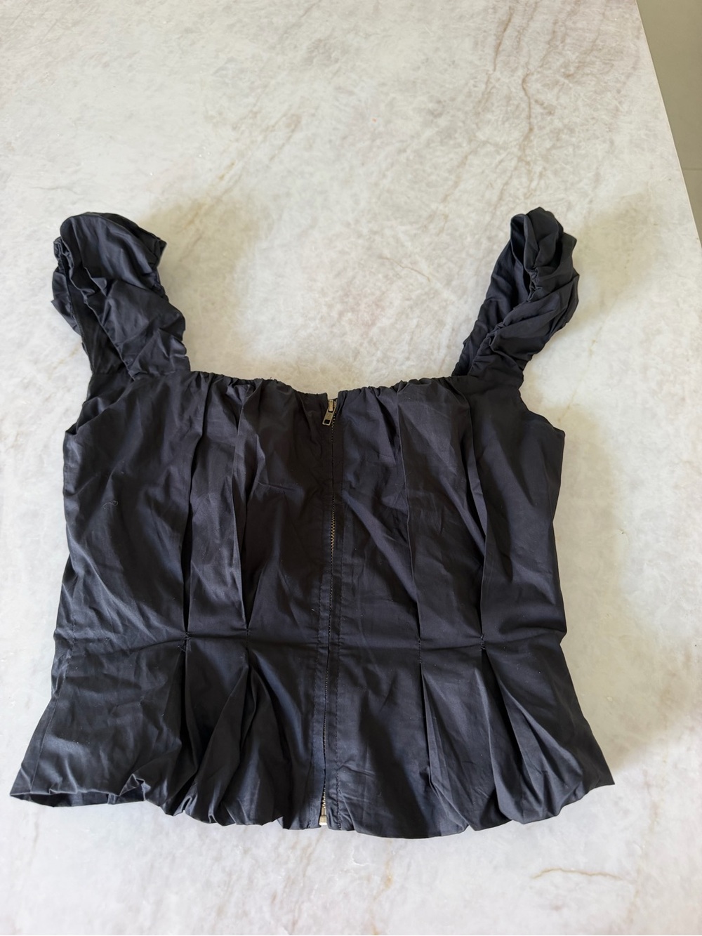 Black Ruffled Square-Neck Women's Top LIONESS - Picture 3 of 3